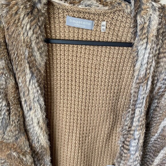 Bagatelle XS Real Rabbit Fur Vest Luxe Layer for Fall/Winter - Picture 3 of 12